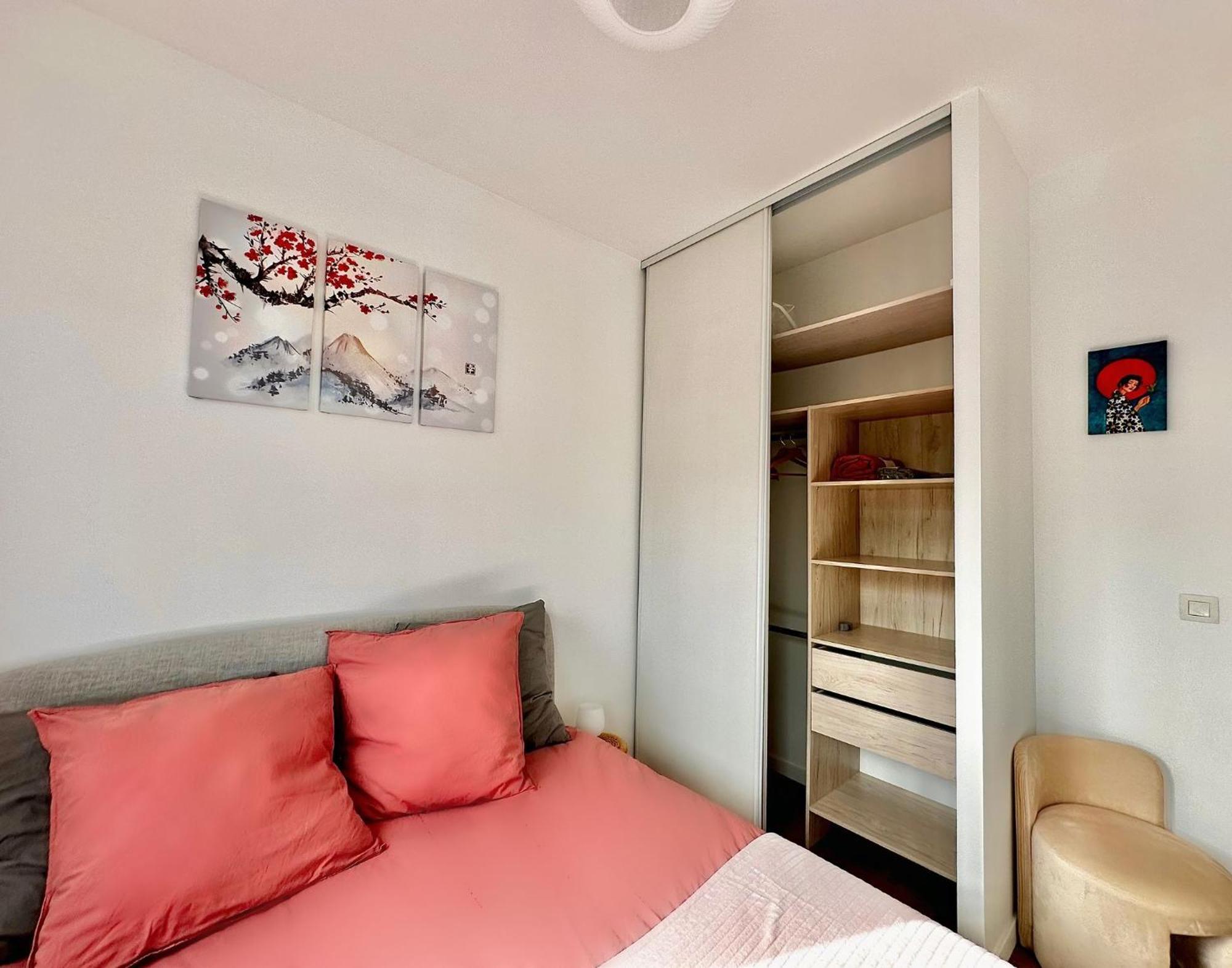 Апартаменты Le Boudoir - 2 Pieces Et Parking Ле-Плесси-Робинсон Экстерьер фото