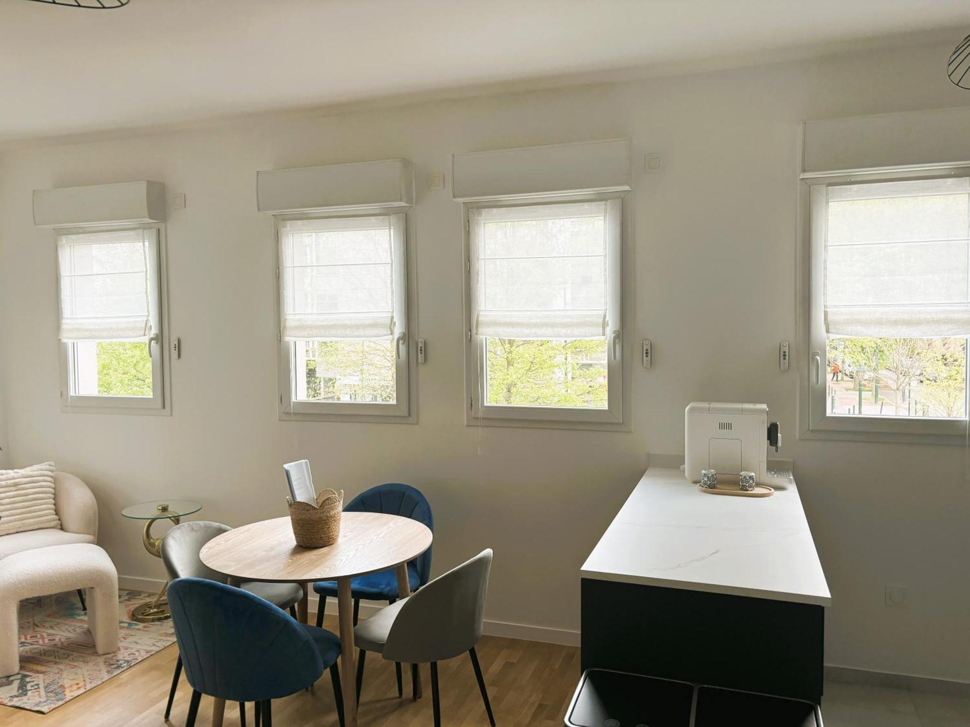 Апартаменты Le Boudoir - 2 Pieces Et Parking Ле-Плесси-Робинсон Экстерьер фото