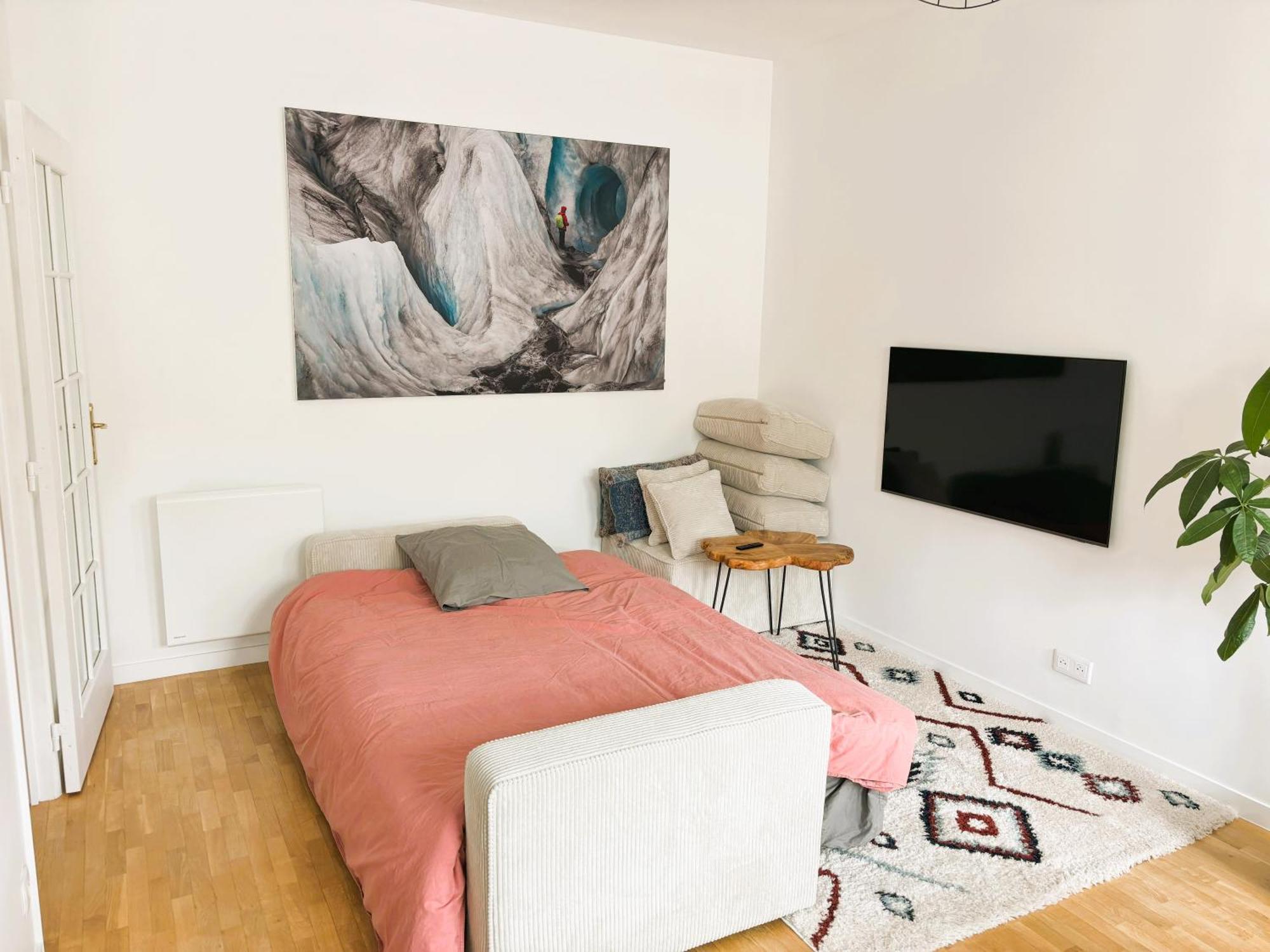 Апартаменты Le Boudoir - 2 Pieces Et Parking Ле-Плесси-Робинсон Экстерьер фото